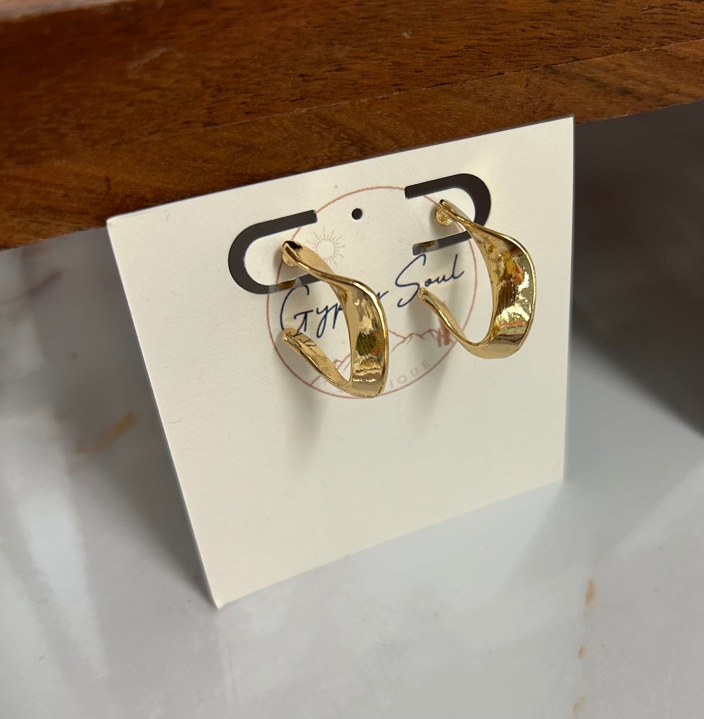 Hammered Curved Hoops