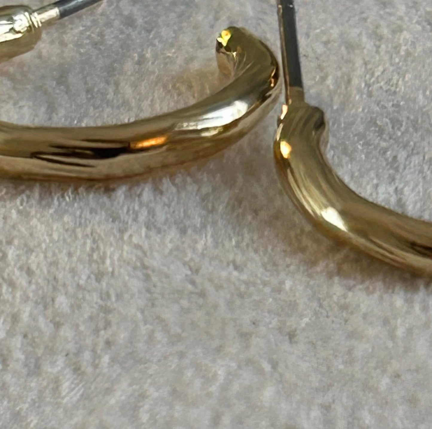 Dainty Gold Hoops