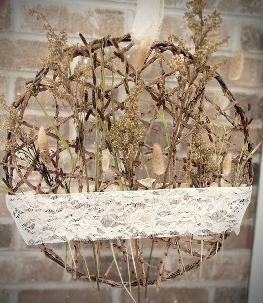 15” Laced Crossed Dried Florals Vine Wreath