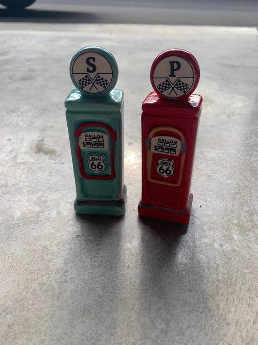 Retro Gas Pump Salt and Pepper Shakers