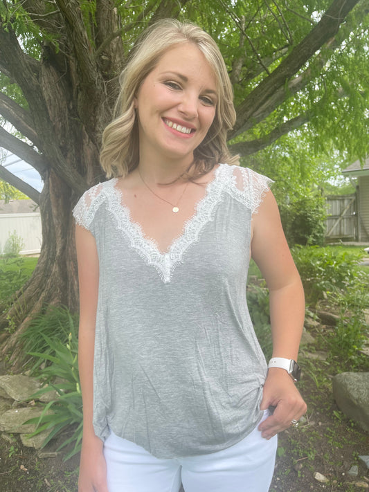 Sweetheart Lace Top in Heather Grey