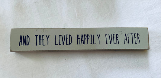 Letrero de minibandeja "Happily Ever After"