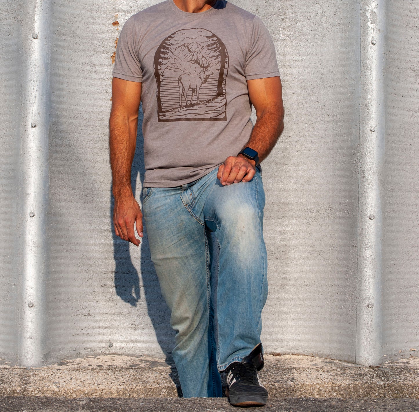 Camiseta Elk Live Life para hombre